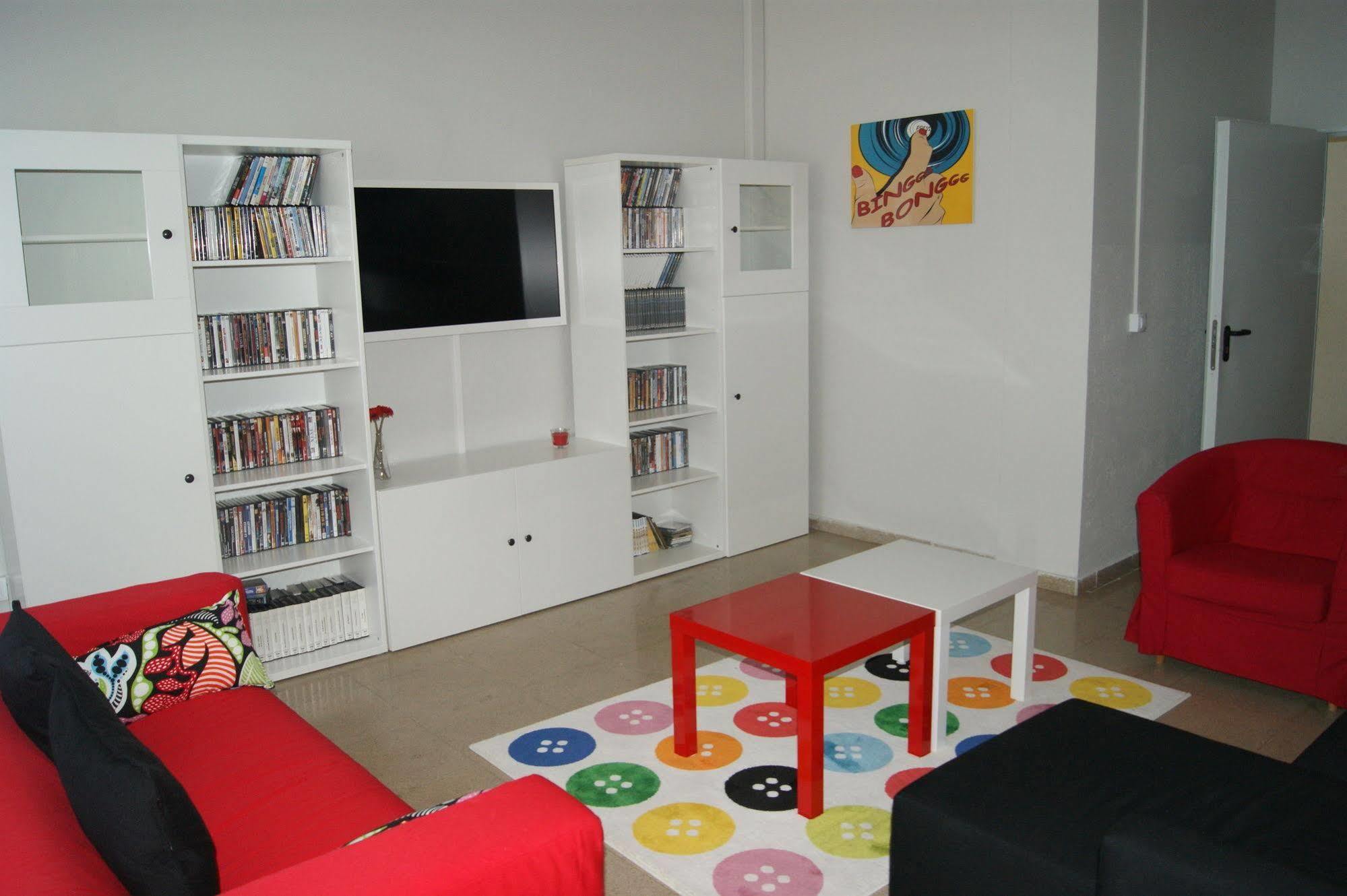 Residencia Albergue Jaca Exterior foto