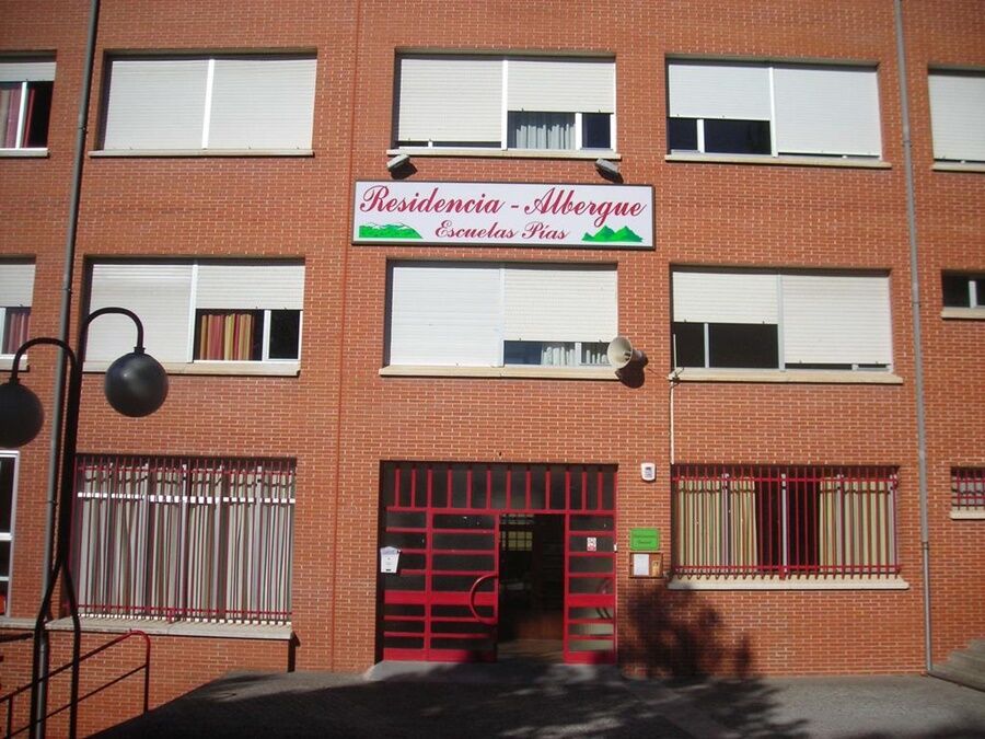 Residencia Albergue Jaca Exterior foto