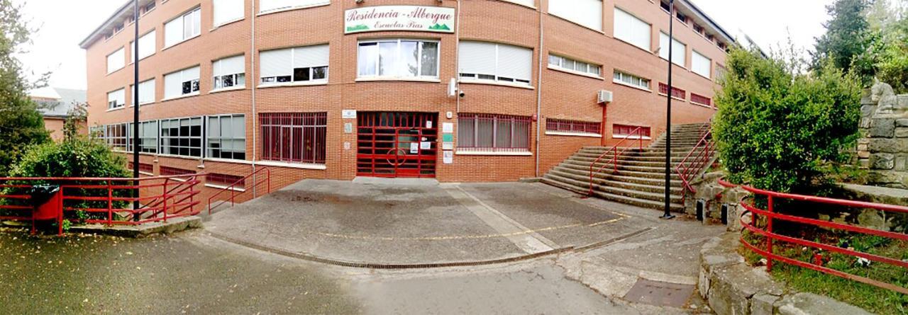Residencia Albergue Jaca Exterior foto